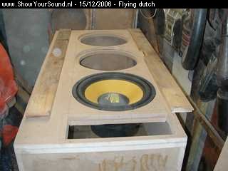 showyoursound.nl - De beukbus van Audio-system - flying dutch - SyS_2006_12_15_16_21_11.jpg - de nieuwe kist 